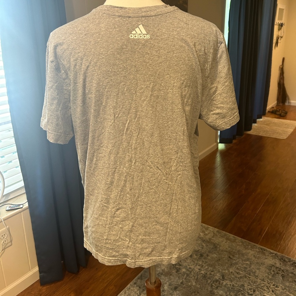 Adidas Embroidered Tee - Picture 2 of 4